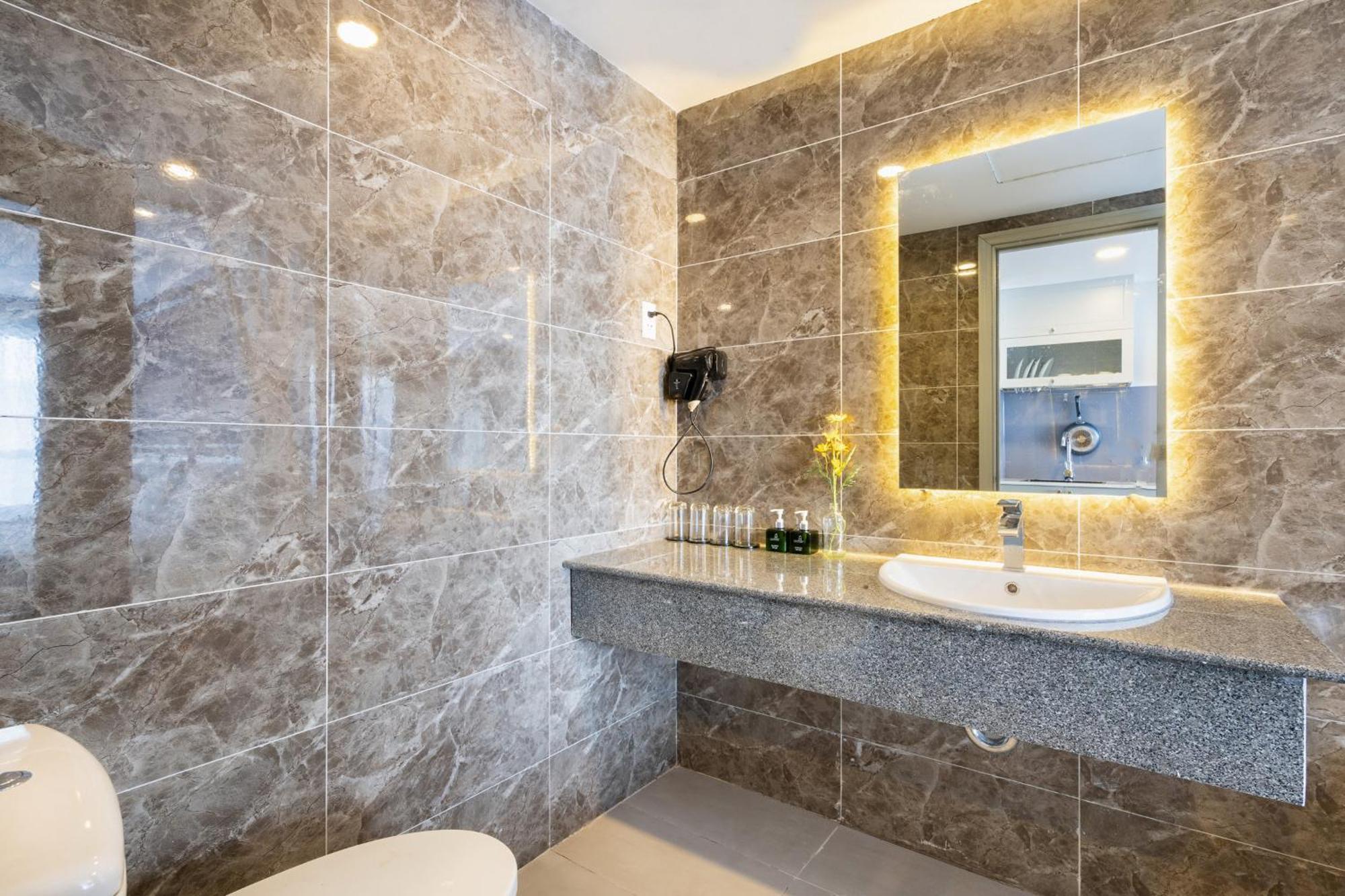 Huazhu Hotel 호치민 외부 사진